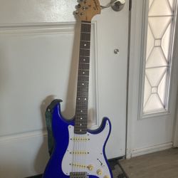 Squier Affinity Series Stratocaster Electric Guitar, Lake Placid Blue