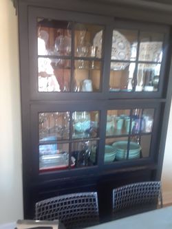 Showcase cabinet