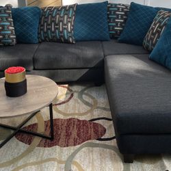 2pc Sectional W/chaise