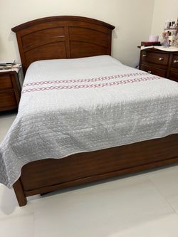 Cama full con colchón