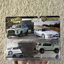 Hot Wheels Team Transport Toyota Supra 