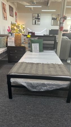 Twin 6in memory foam mattress