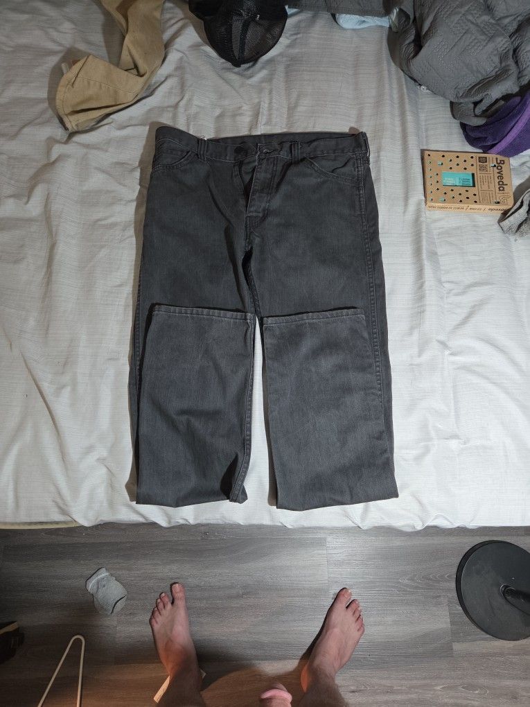 513 Levi 33x34 Dark Gray Great Condition - $15