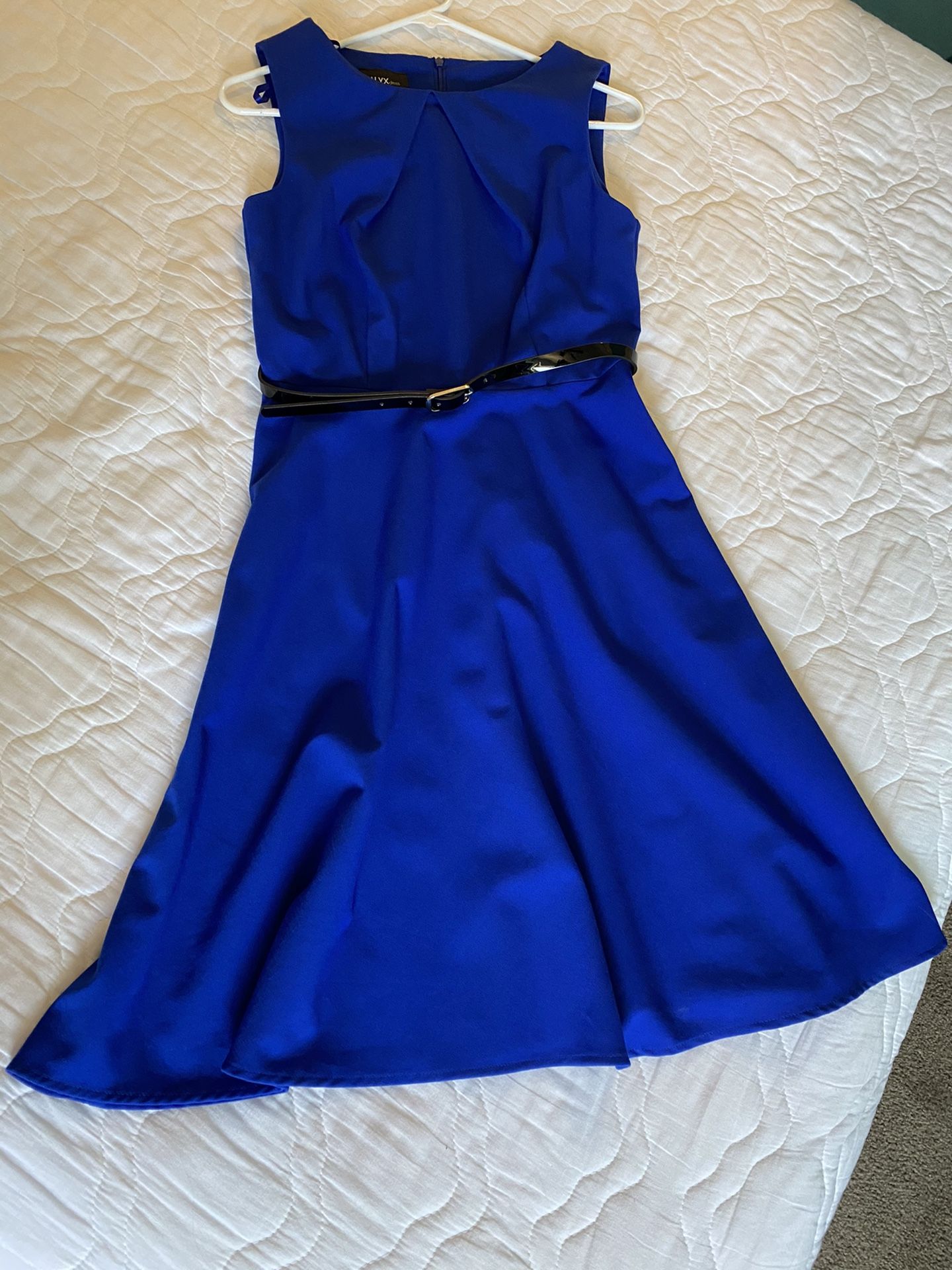 Women’s Size 6 Dress