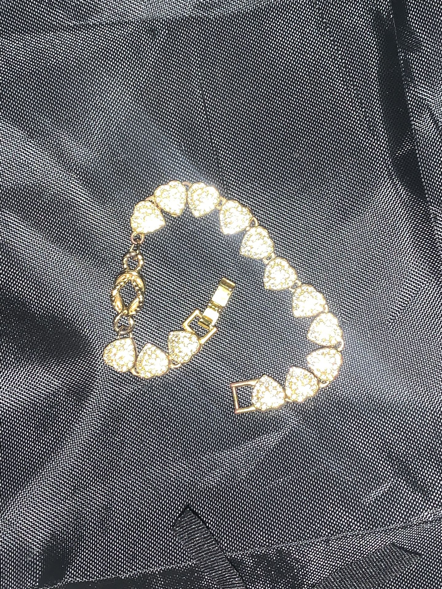 Heart Bracelet in GOLD