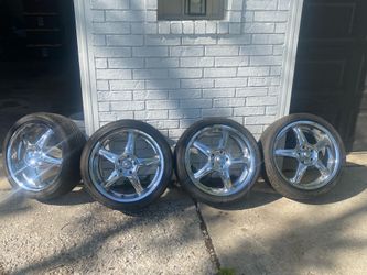 Set of 4 Chrome 5-Spoke Wheels and Tires