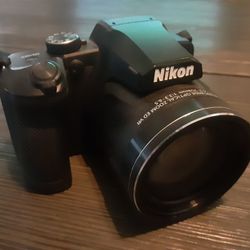 Nikon Coolpix B600 Camera + Official Nikon Tripod (Complete in Box)