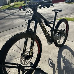 2018 Specialized Stumpjumper Expert 11m – M