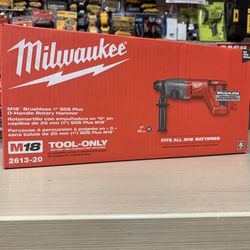 Milwaukee New 1” Rotary Hammer 18M Brushless 