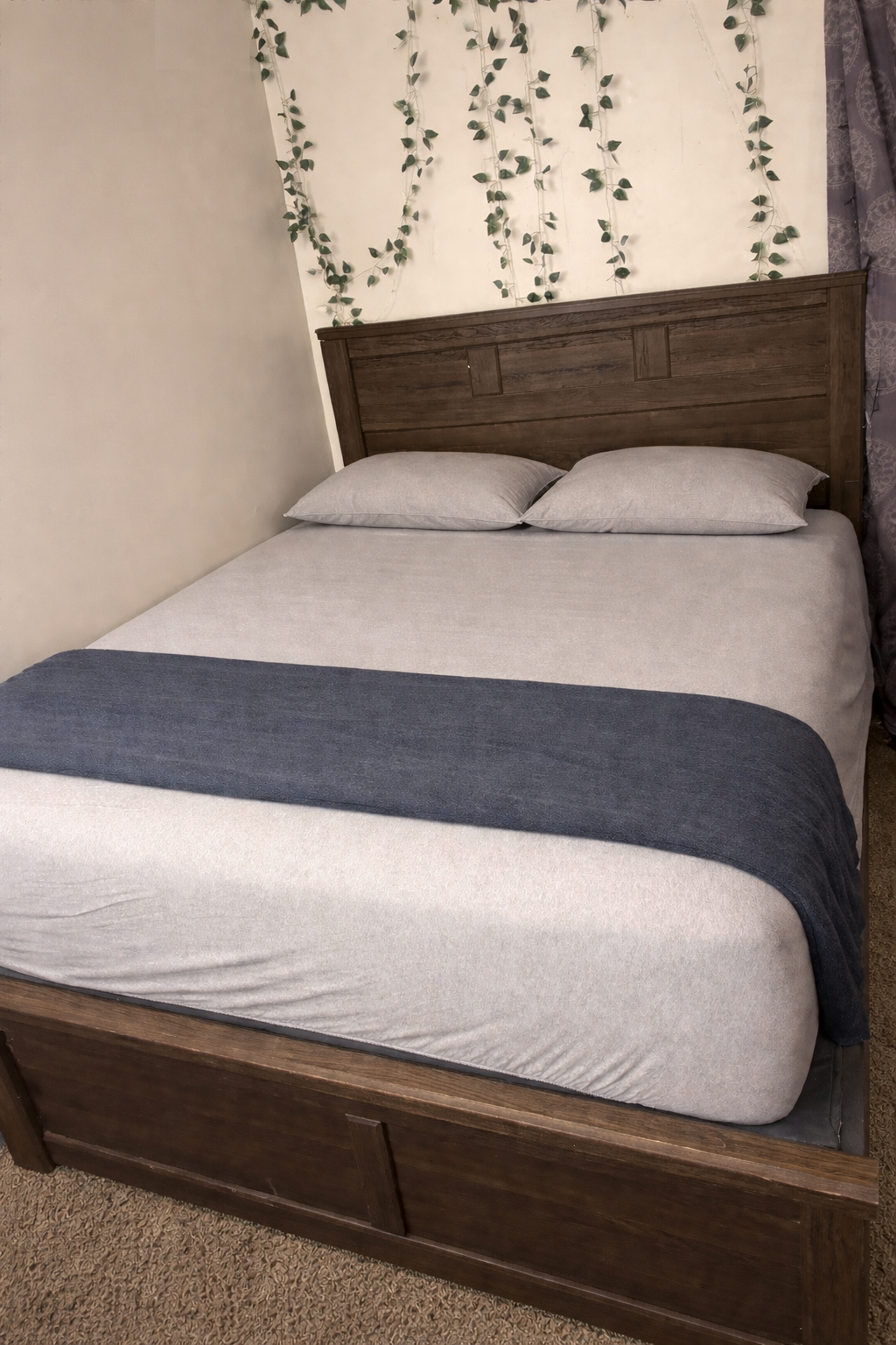 Bedroom Furniture set