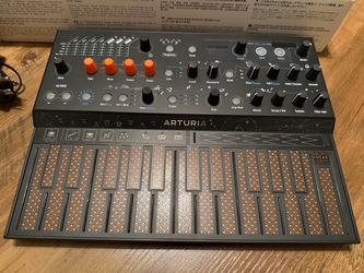 Arturia Microfreak Stellar