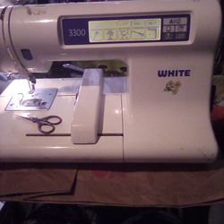 White 3300 Embroidery/ Sewing Machine 