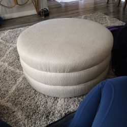 Swivel Ottoman 