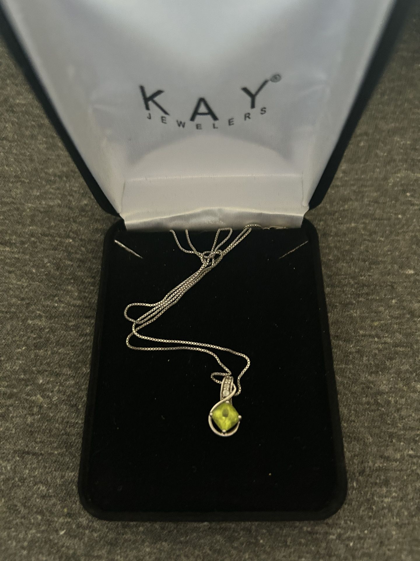 Peridot silver necklace