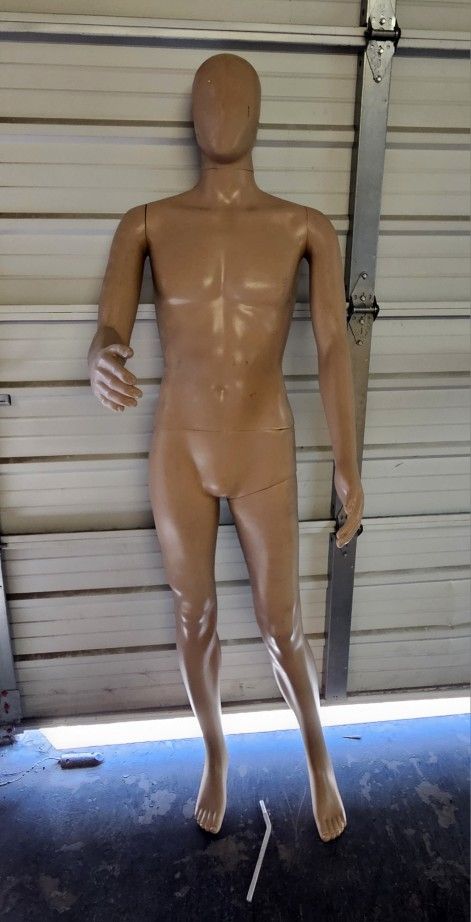 Mannequins