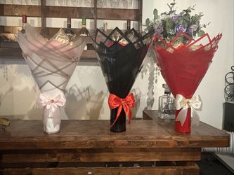 Ribbon Roses Bouquets