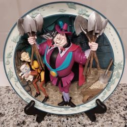 Disney Pocahontas 3D Limited Edition Plate