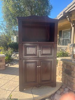 Free cabinet