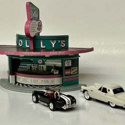 Ertl American Muscle Cruisin’ Series Dolly’s Drive-In with Cars