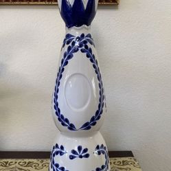 Dos botellas vacías 2 × 20 decoración
