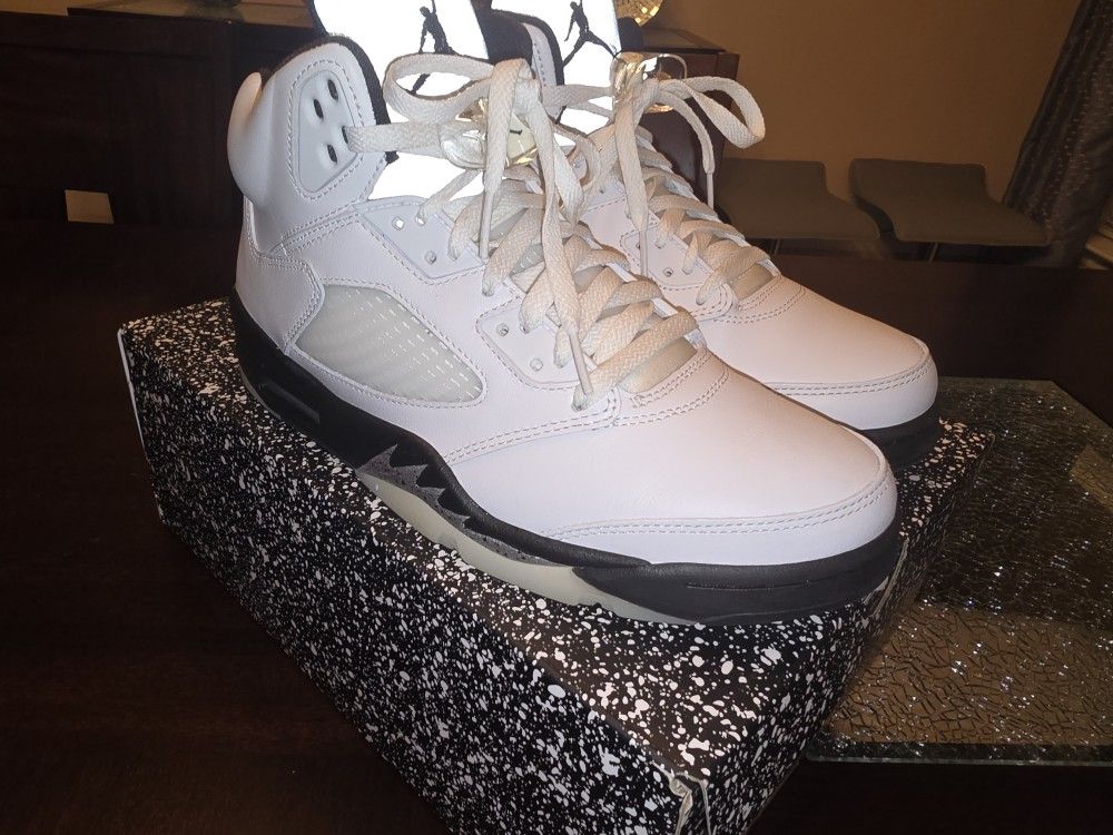 Air Jordan 5 Reverse Metallic size 9.5
