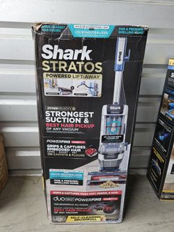 SHARK STRATOS VACCUM