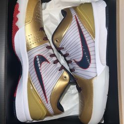 Nike Kobe 4 Protro Gold Metal