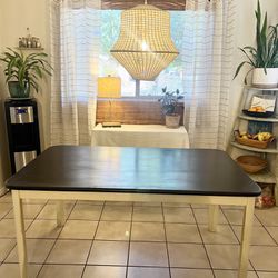 Kitchen Table / Dining Table 
