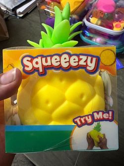 Pineapple squishy