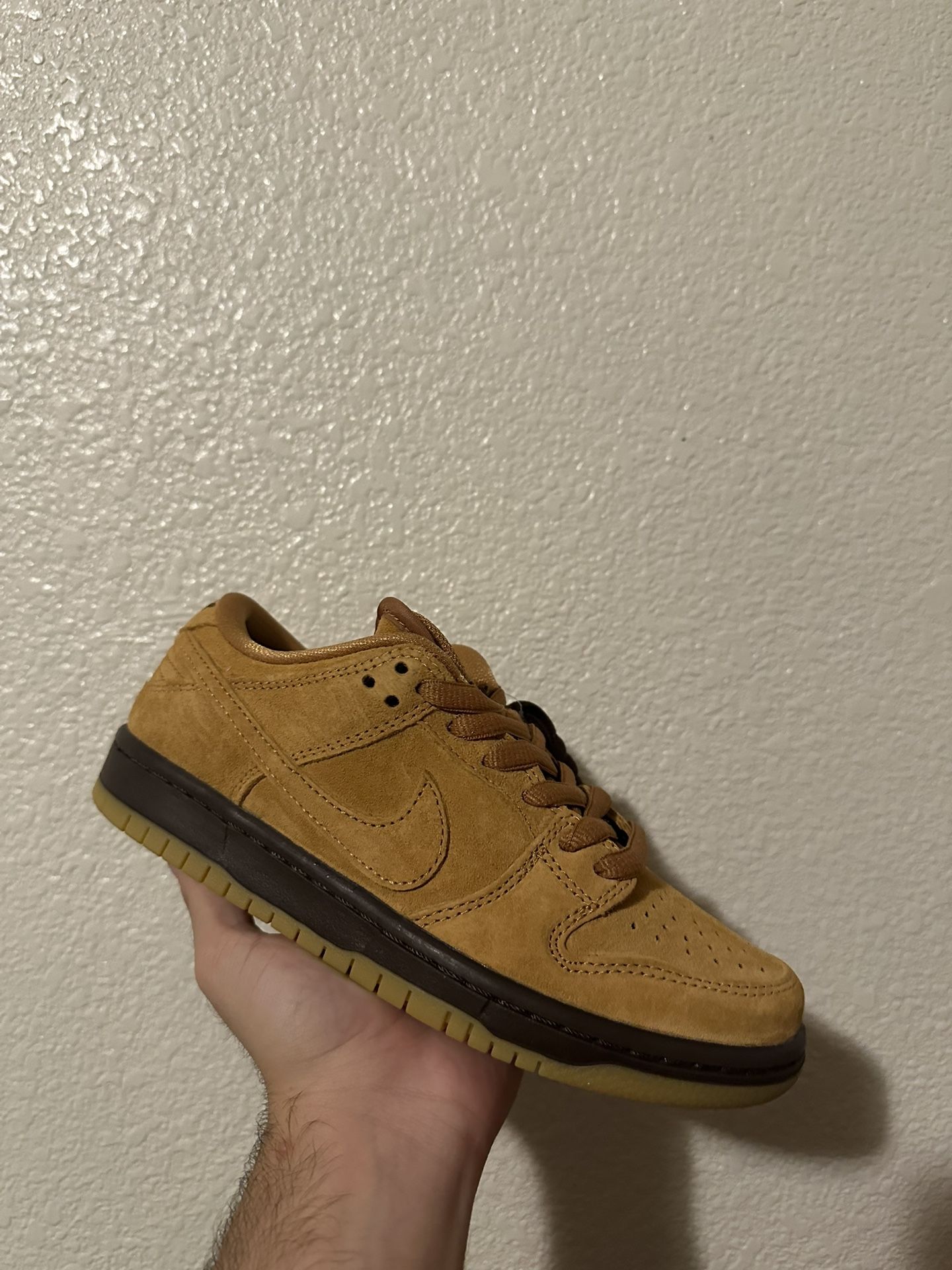 Nike Sb Dunk Low Wheat Size 4.5