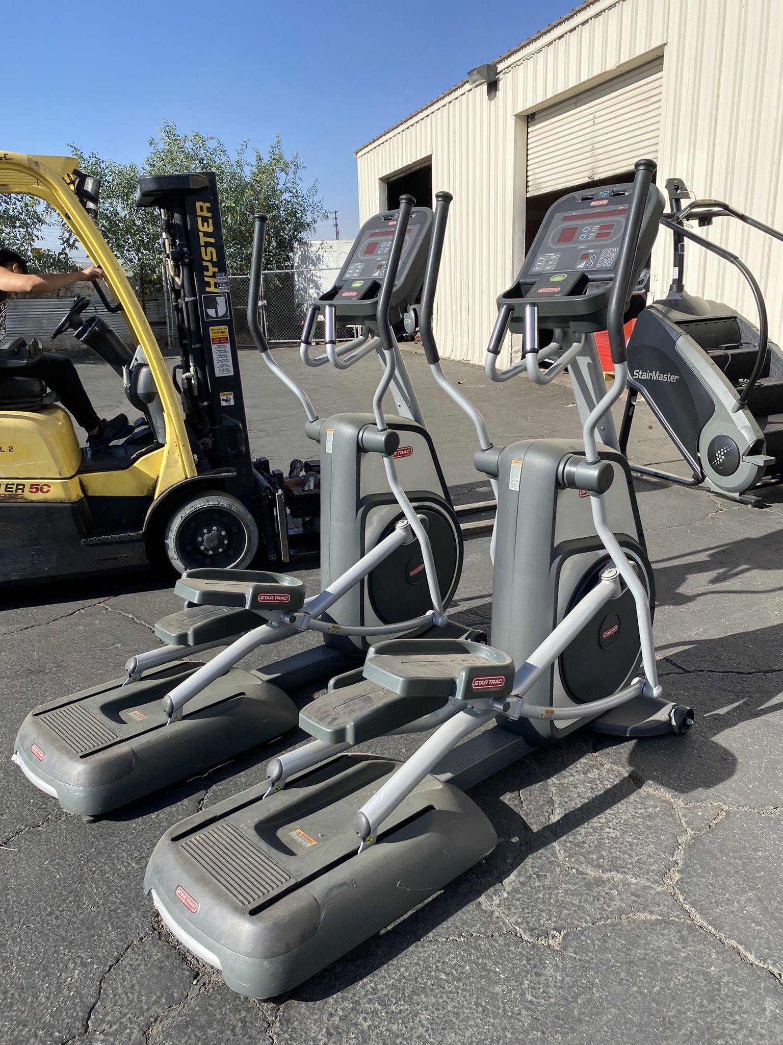 Star Trac Commercial Elliptical