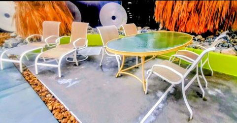Outdoor 9 Piece Patio Table and Chair Set