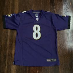 Lamar Jackson, Raven Shirt