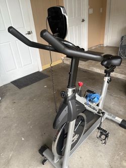 Bicicleta de hacer ejercicio