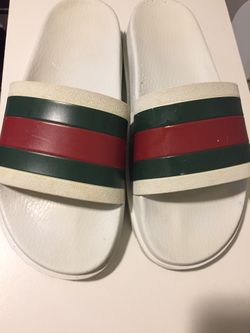 Gucci men’s flip flops size 11