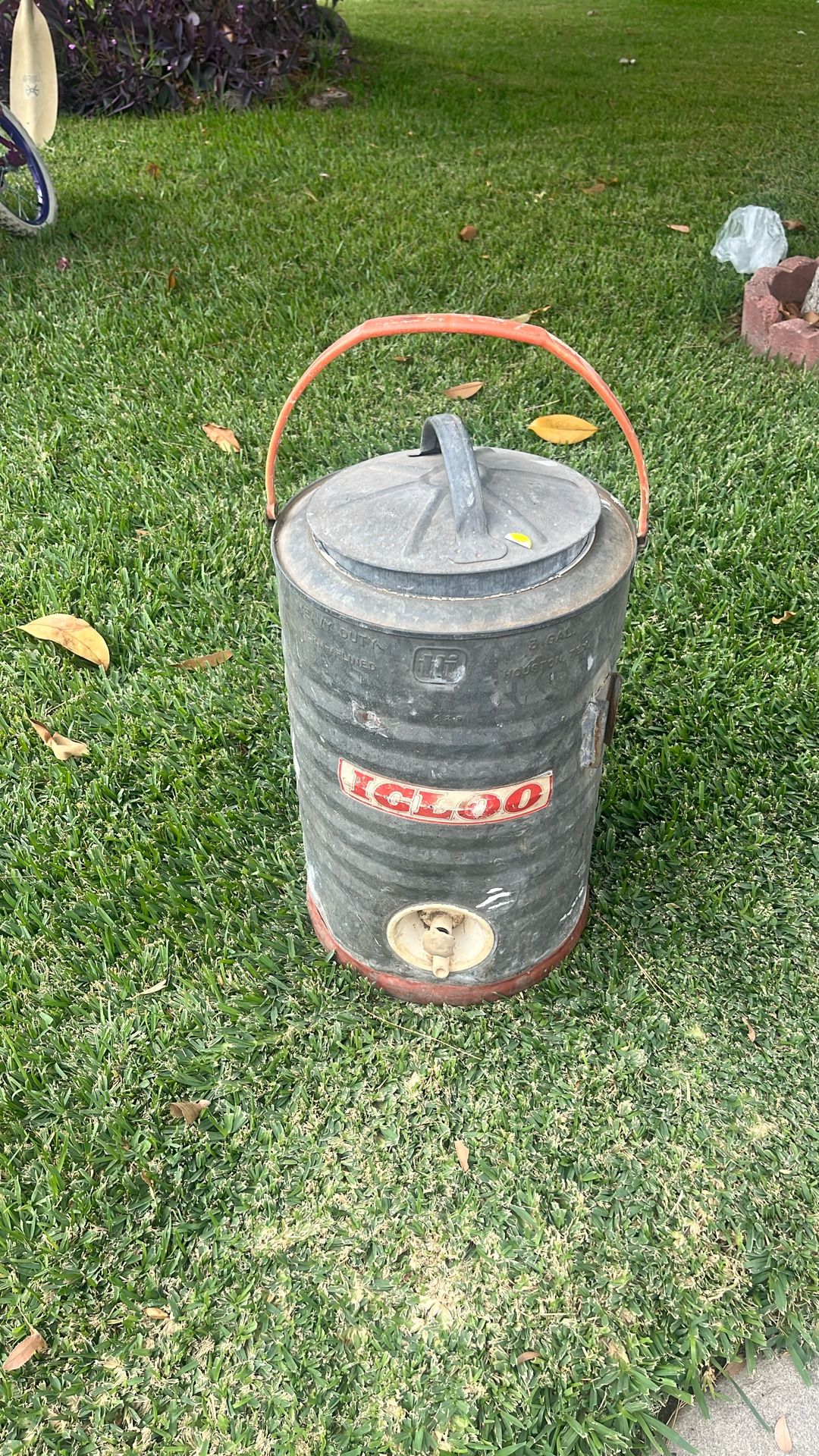 Vintage IGLOO Water Cooler Jug Retro