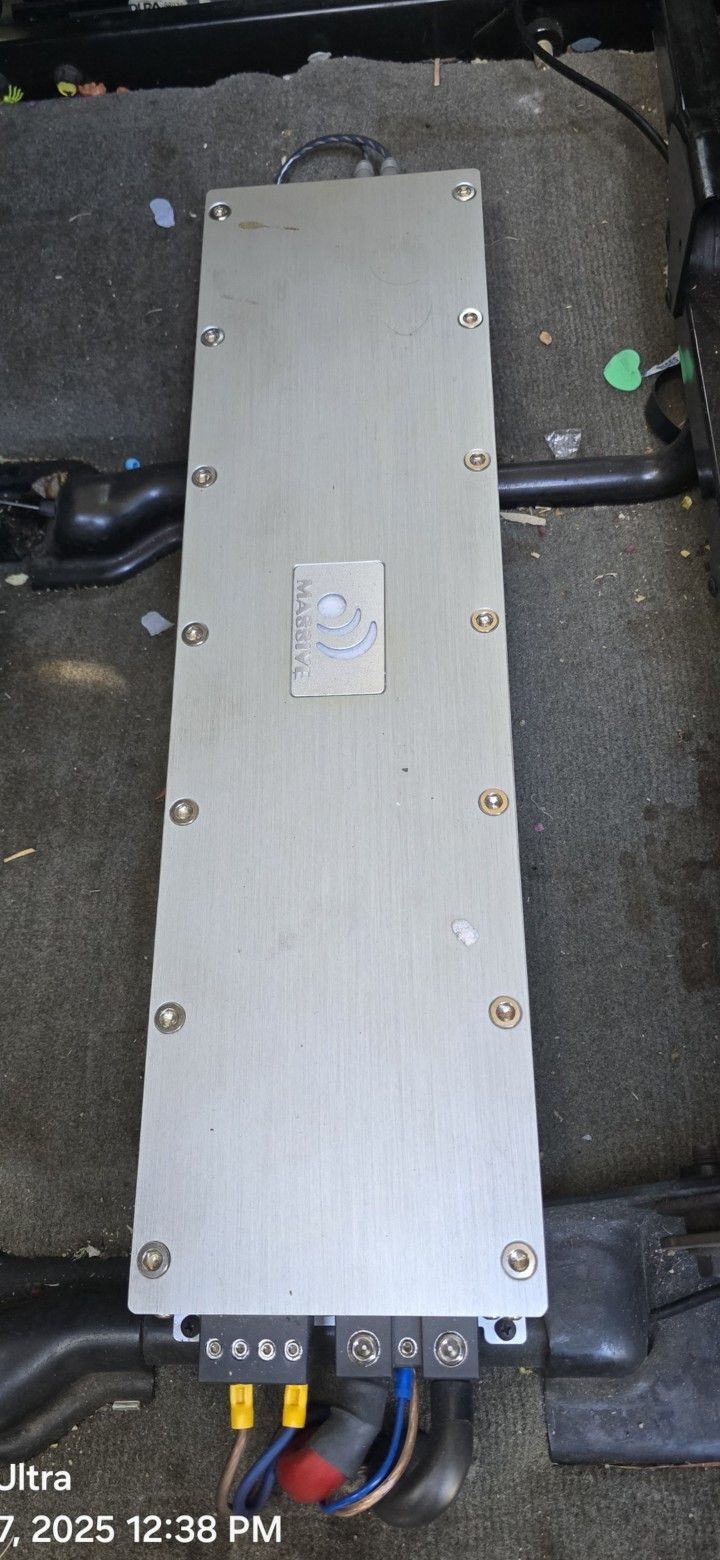 Massive Amp 3500 Rms