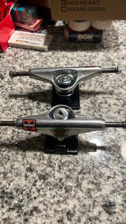 Venture 5.0 hallow trucks