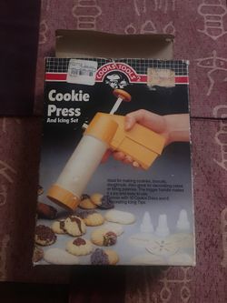 Cookie press