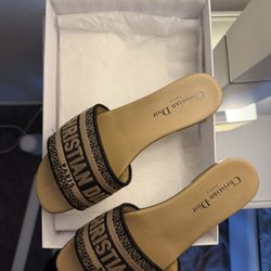 CHRISTIAN DIOR BLACK AND BEIGE SLIDES