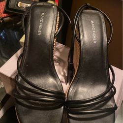 Like New Shoes Marc Fisher Size11
