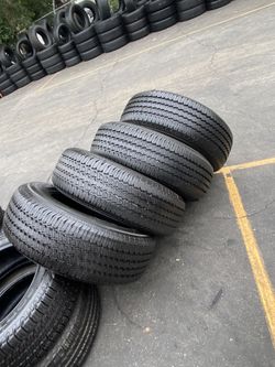 SET CONTINENTAL 265/70/17 SEMI NEW 95%TREAD LIFE $280 PRICE INCLUDES PROFESSIONAL INSTALLATION AND TAX