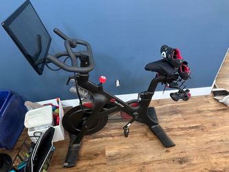 Peloton Bike