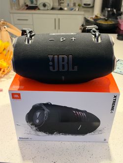 JBL Xtreme 4 Portable Bluetooth Speaker