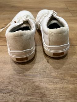 DrScoll’s sneakers
