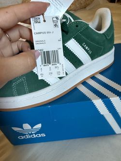 Adidas campus