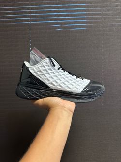 Nike Kobe 3 Mambacita ( Men’s )