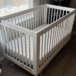 White Baby Crib 