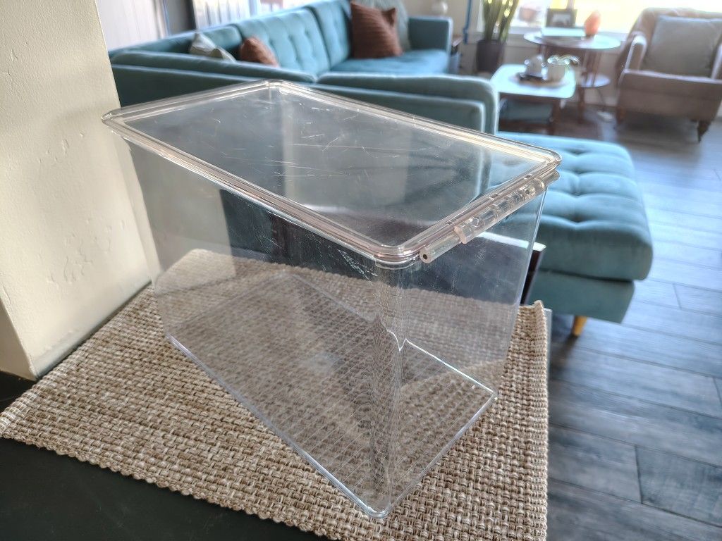 Acrylic Bin With Attached Lid