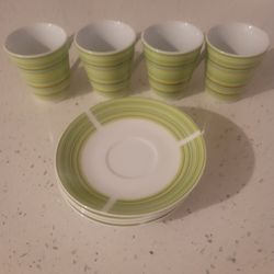 Espresso Cups and Sauscers (4)